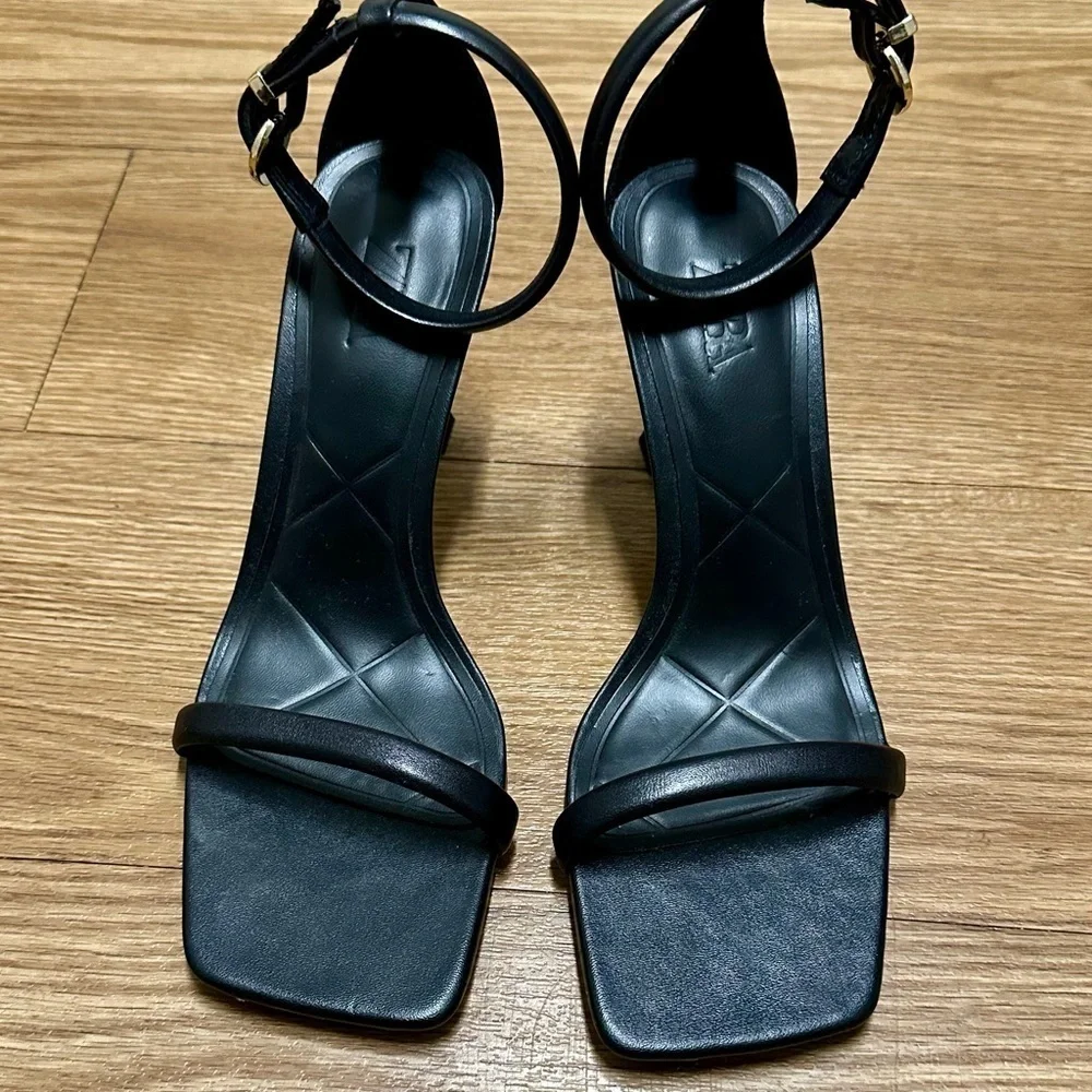 ZARA Black Sandals - Picture 10 of 13